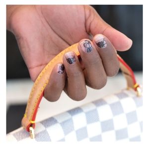 Color Street- I love Lacey Nail Strips